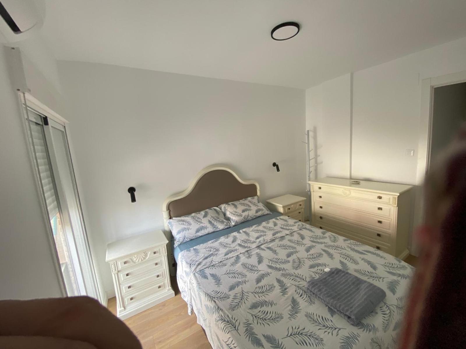 Familyhomestay Валенсия Екстериор снимка